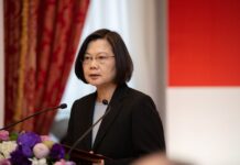 蔡英文否认民进党利用港人打选战