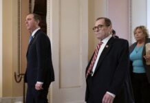 众议院民主党人第二天弹劾陈述  指责特朗普滥用总统职权