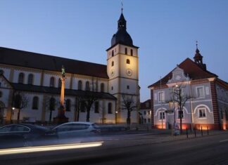 德国新增2700多人确诊 多16人死亡