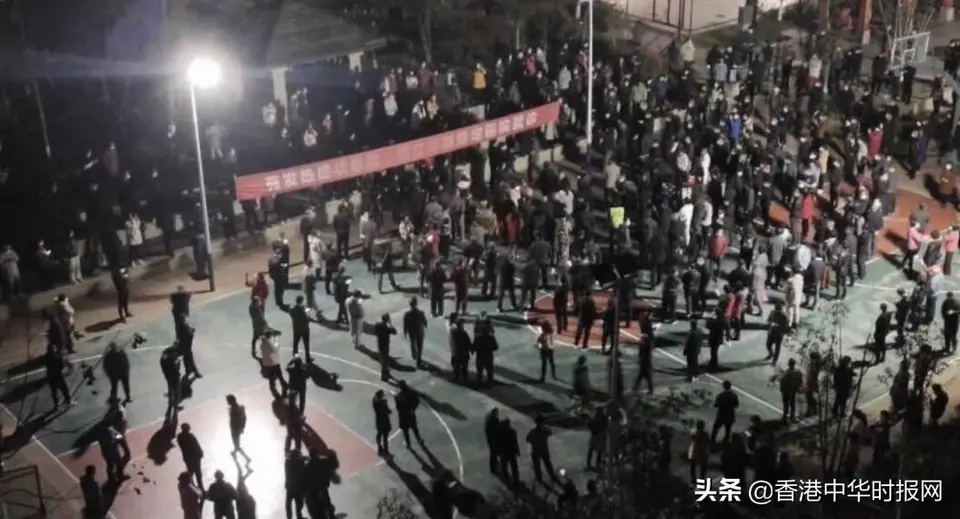 湖北各地禁足在家多时，情绪易波动