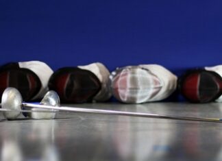 中国剑击队由匈牙利回国后3名队员确诊新型肺炎