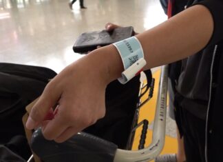 警方将发通缉令搜寻擅离家居36名强制检疫人士