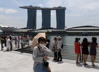 新加坡首宗有人違反居家隔離令判囚6周