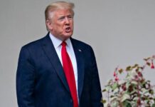 走路不稳惹人忧 特朗普:我是怕摔倒!