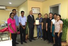 《中华时报》和《中华新闻通讯社》在斯里兰卡国落地