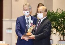 維蘇会 維特齊盼展開平等互利合作