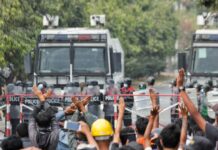 3名缅甸抗议人士死在军警的枪下 美国敦促军方节制暴力