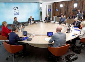 大部分时间为闭门会议