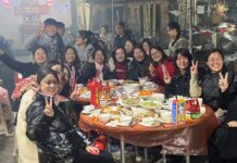 土 楼 人 过 大 年