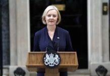 英國首相特拉斯辭職 享年領414萬終身津貼