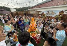 曾晓辉出席在港举办的老挝新年倒计时活动,后续将访问老挝