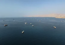 伊朗戰爭(美以對伊戰爭)第224天:革命衛隊襲擊油輪;川普確認霍爾木茲海峽石油持續流通;沙烏地首都利雅德機場遇襲,3名沙國公民喪生